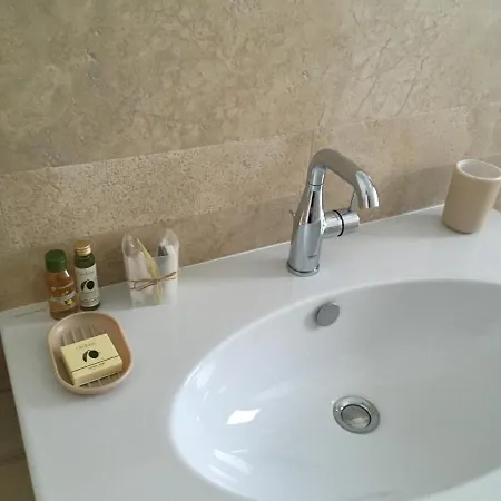A Casa Di Lu Bed & Breakfast *